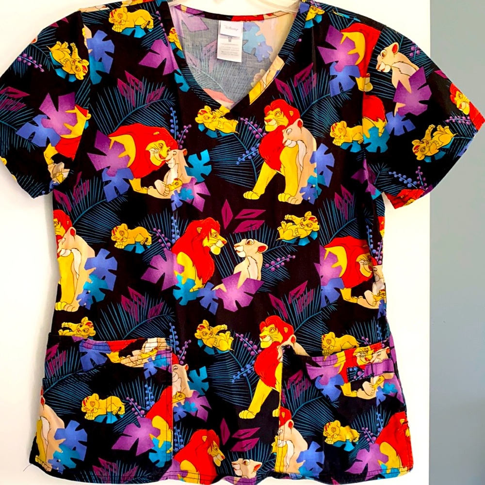 Disney Lion King scrub top